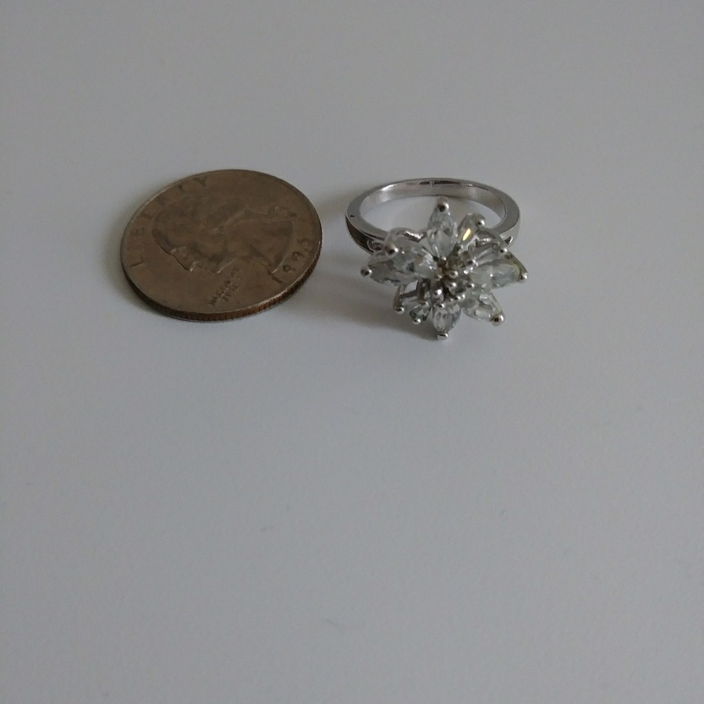 Ring - Picture 4 of 4